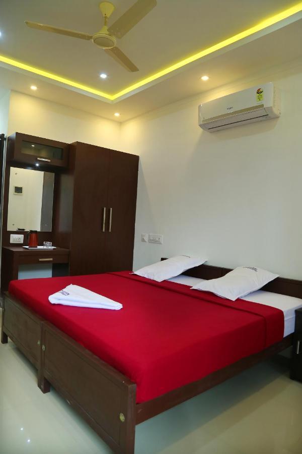 Karibu Residency Hotel Malappuram Eksteriør billede